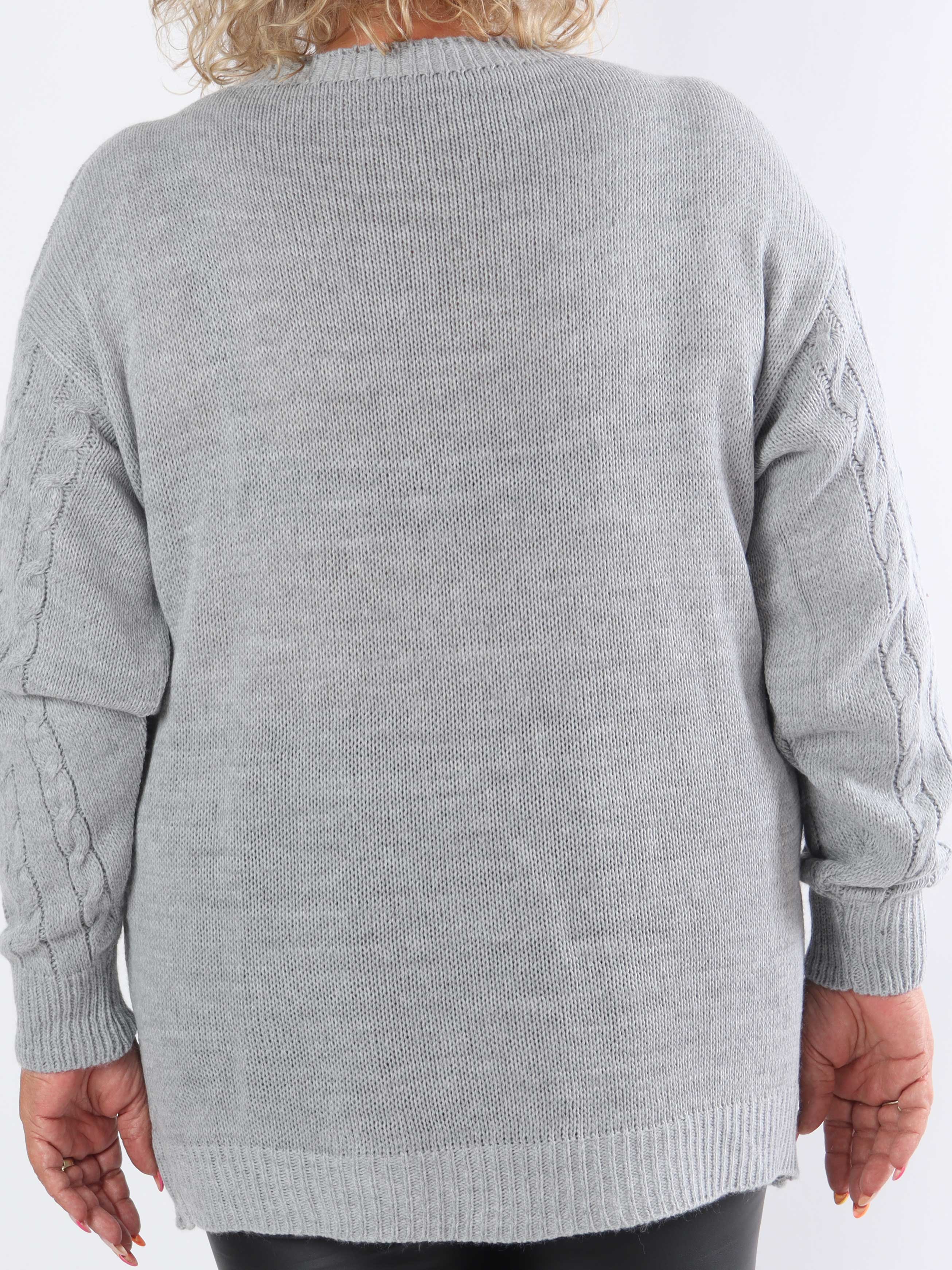 Annisa - Plus size striktrøje med kabelstrik